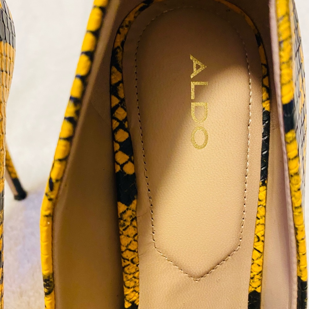 Almost Brand New Super Stylish Heels by ALDO - Size 8 - Heel Height 4” - Box 64 - Picture 7 of 10